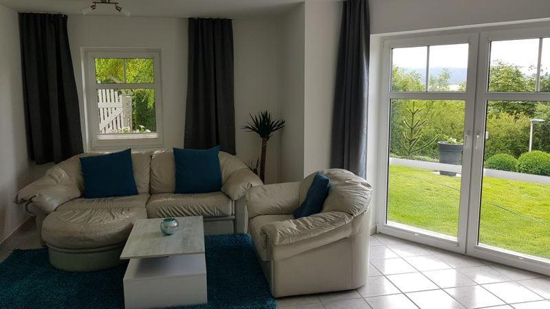 Ferienwohnung Gockels-Auszeit Бад-Вильдунген Экстерьер фото